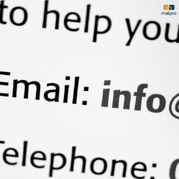 Email en texte brut